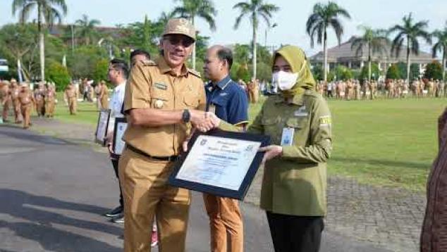 Embedded thumbnail for Upacara Mingguan bersama Pj. Gubernur Bangka Belitung