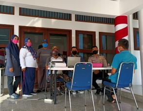 SAMSAT SETEMPOH DI KANTOR GUBERNUR BABEL